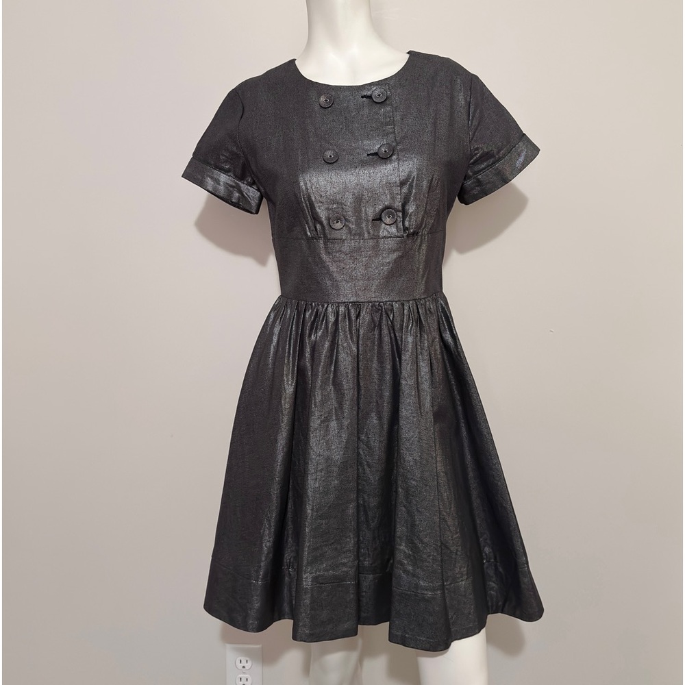 Silver Dress Gunmetal Gray. Size 6
